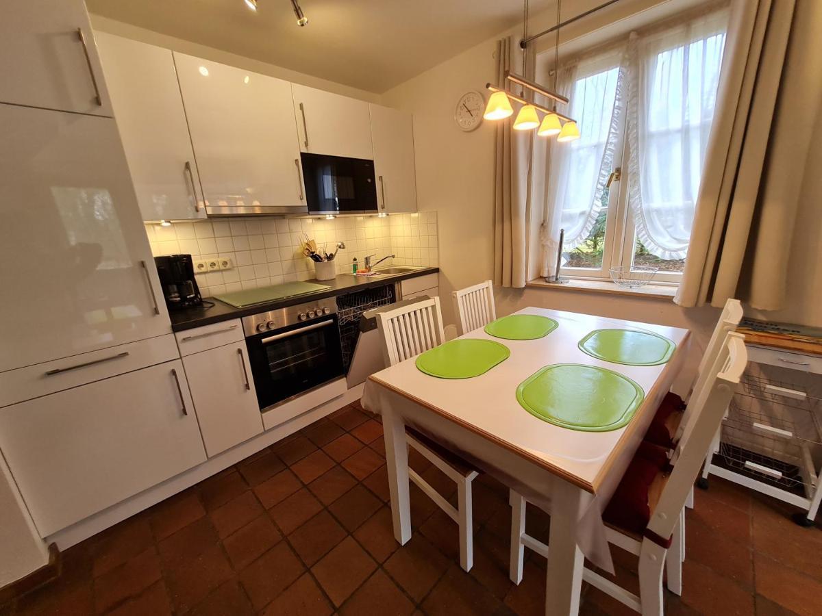 Am Kurpark Villa Wyk auf Foehr Luaran gambar